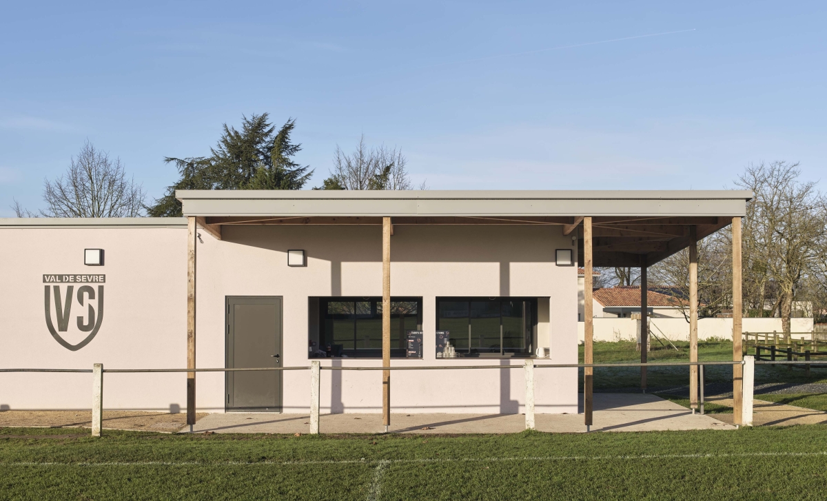 a_propos_architecture_complexe_sportif_st_aubin_des_ormeaux-21.jpg