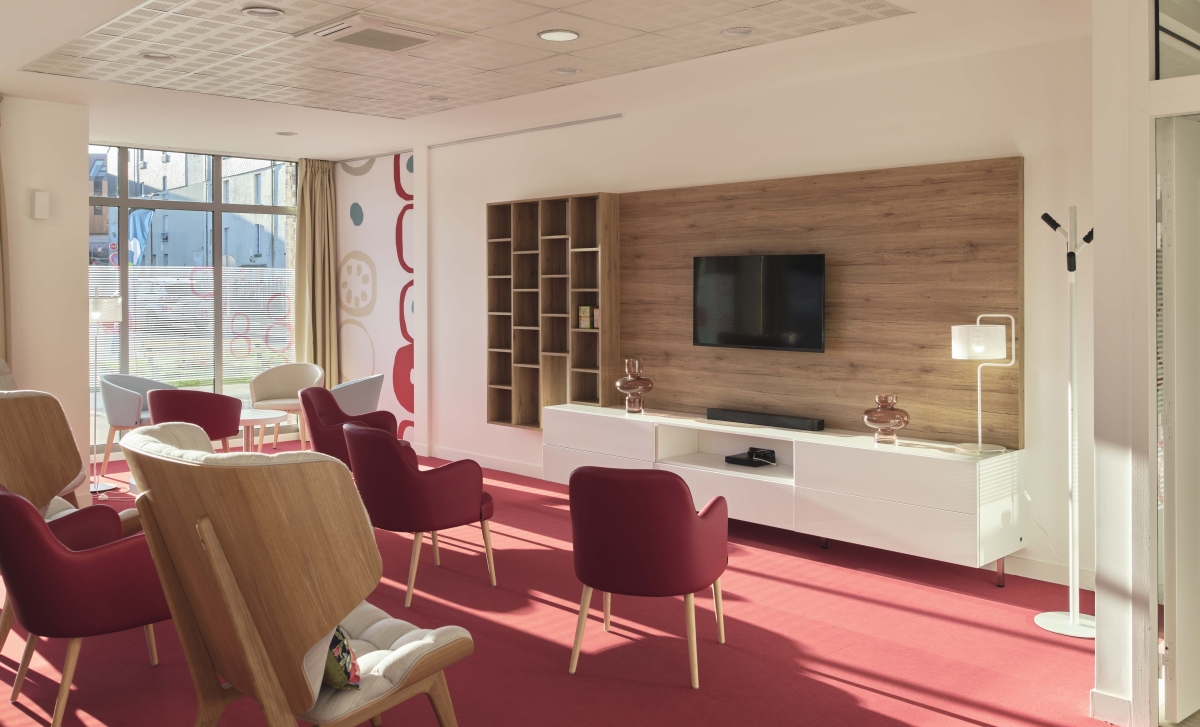 salle à manger les sénioriales cholet